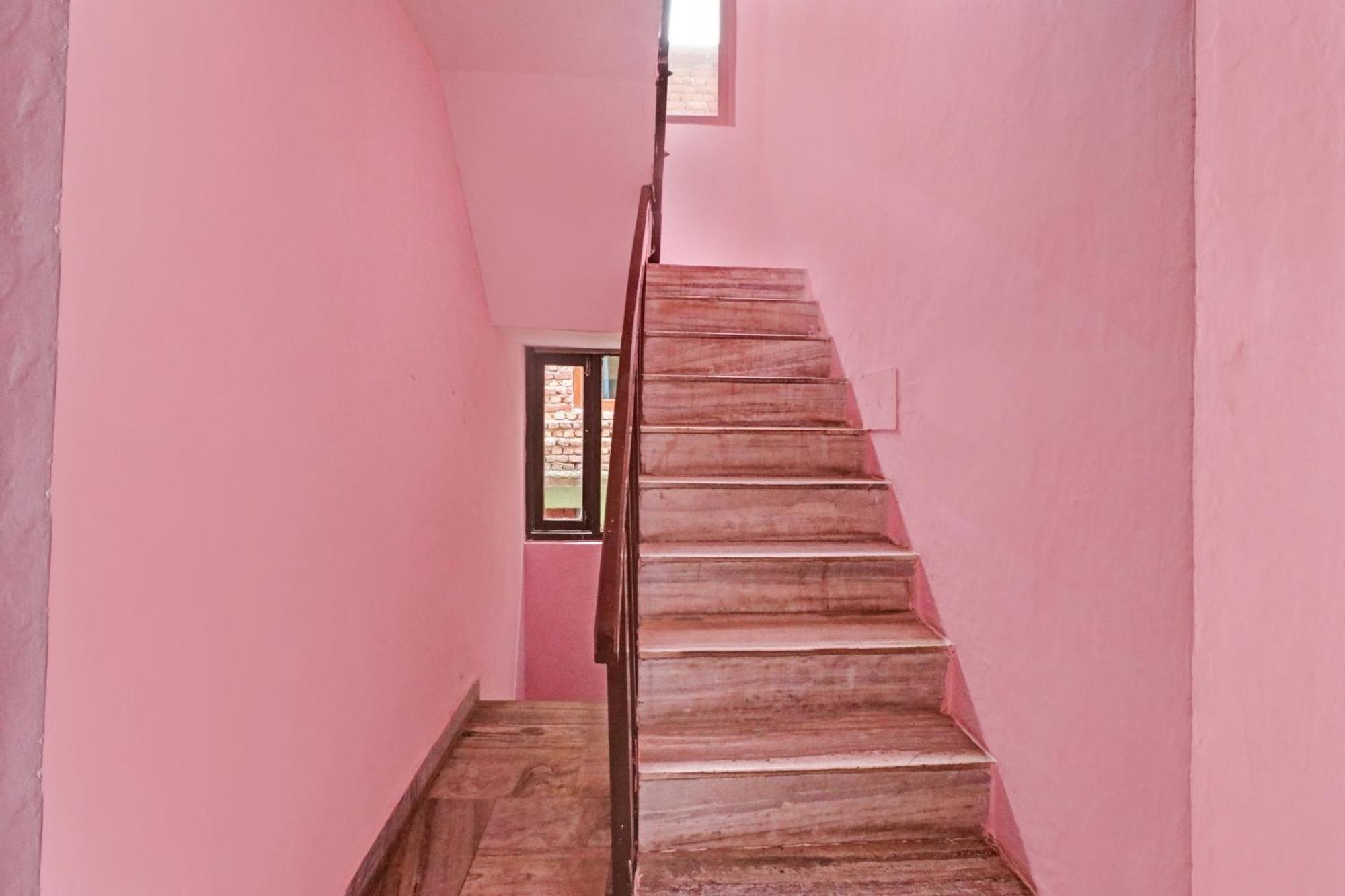 Hotel O Hema Holiday Home Manali  Bagian luar foto
